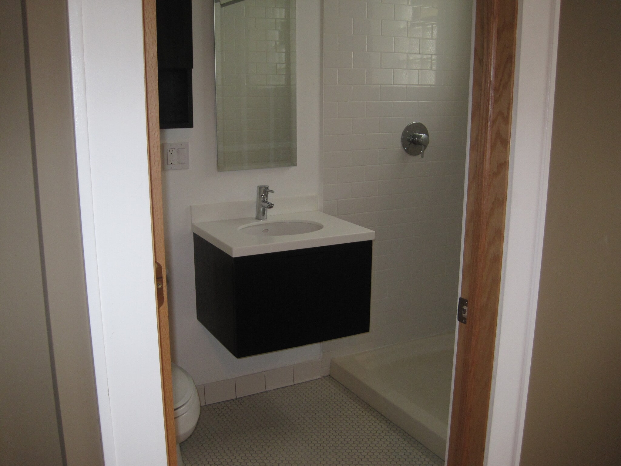 Second bathroom - 2937 N Dawson Ave