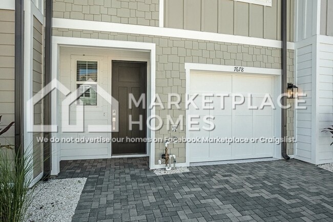 Building Photo - 7678 Deer Vly Cir