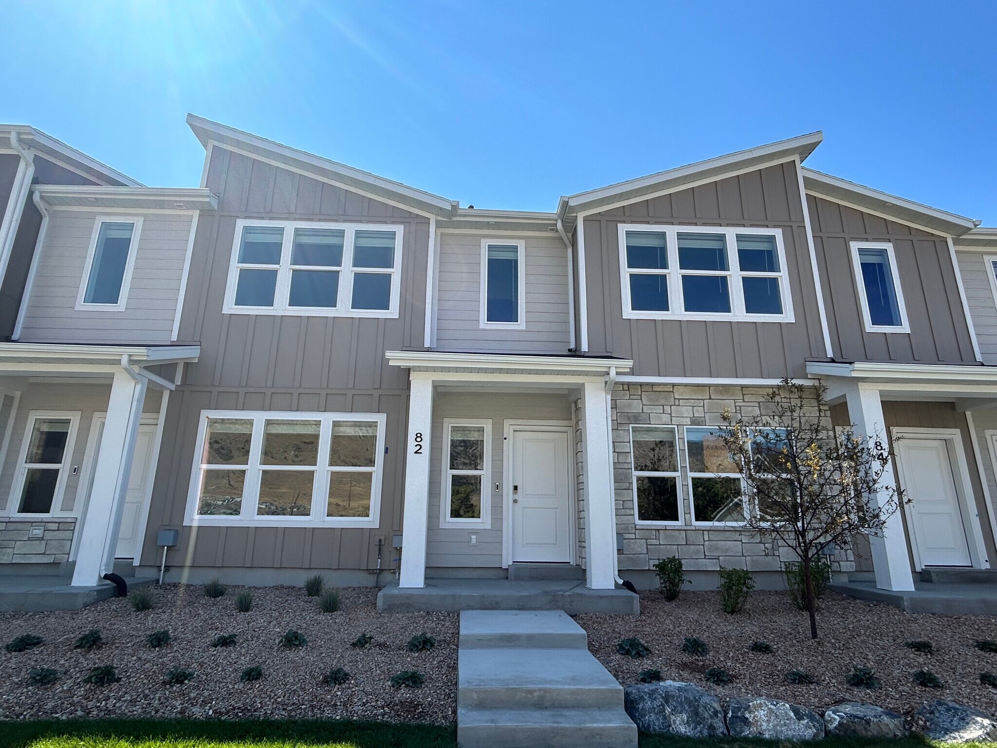 Building Photo - 82 W 925 N