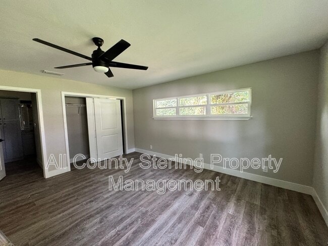 Building Photo - 135 SW Bulldawg Gln