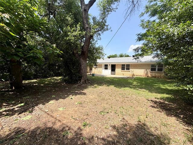 Building Photo - 1606 Bluebonnet Trail