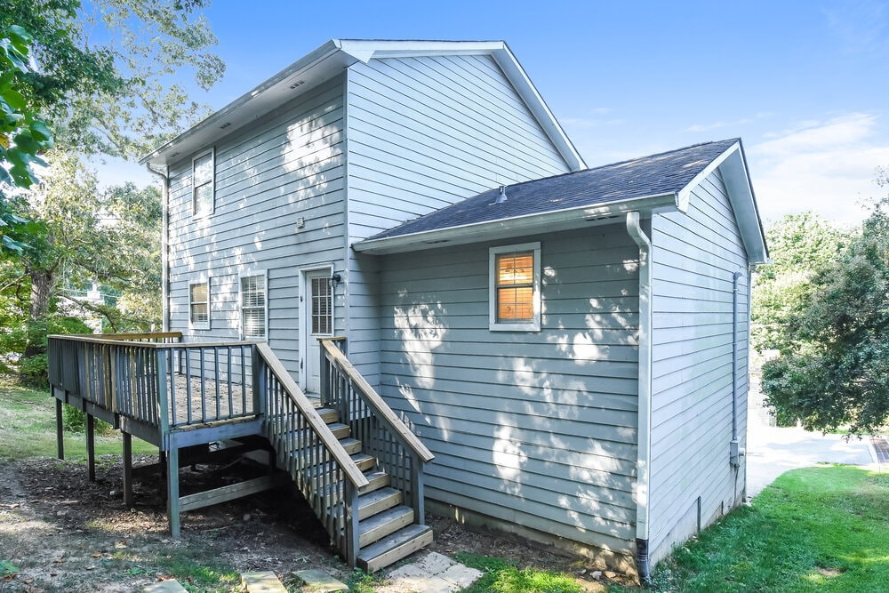 Building Photo - 3756 Cherokee Overlook Dr
