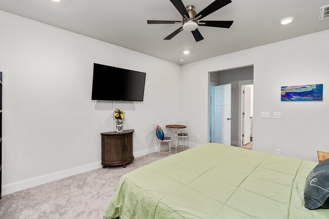 Building Photo - 218 Grange Vly Ln