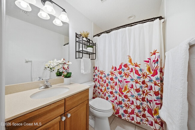 Building Photo - 2605 S Park Ave