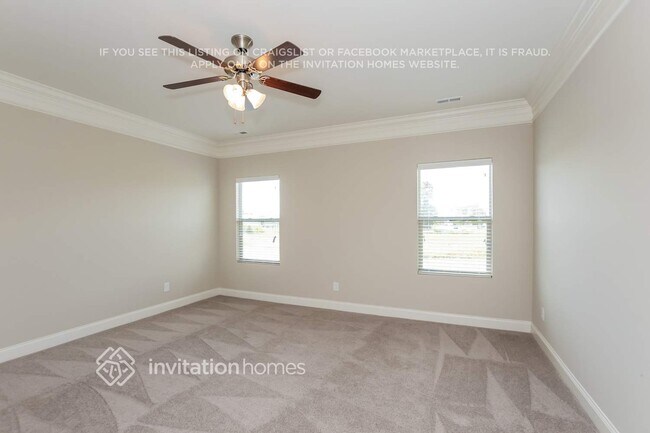 Building Photo - 5337 Roberta Crossing Dr
