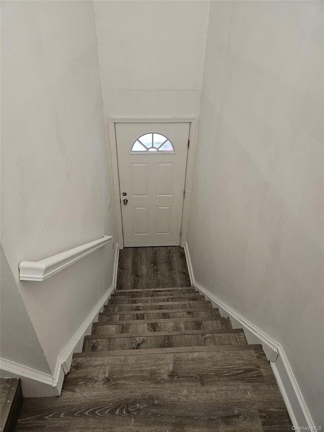 Building Photo - 419 Garden Ave