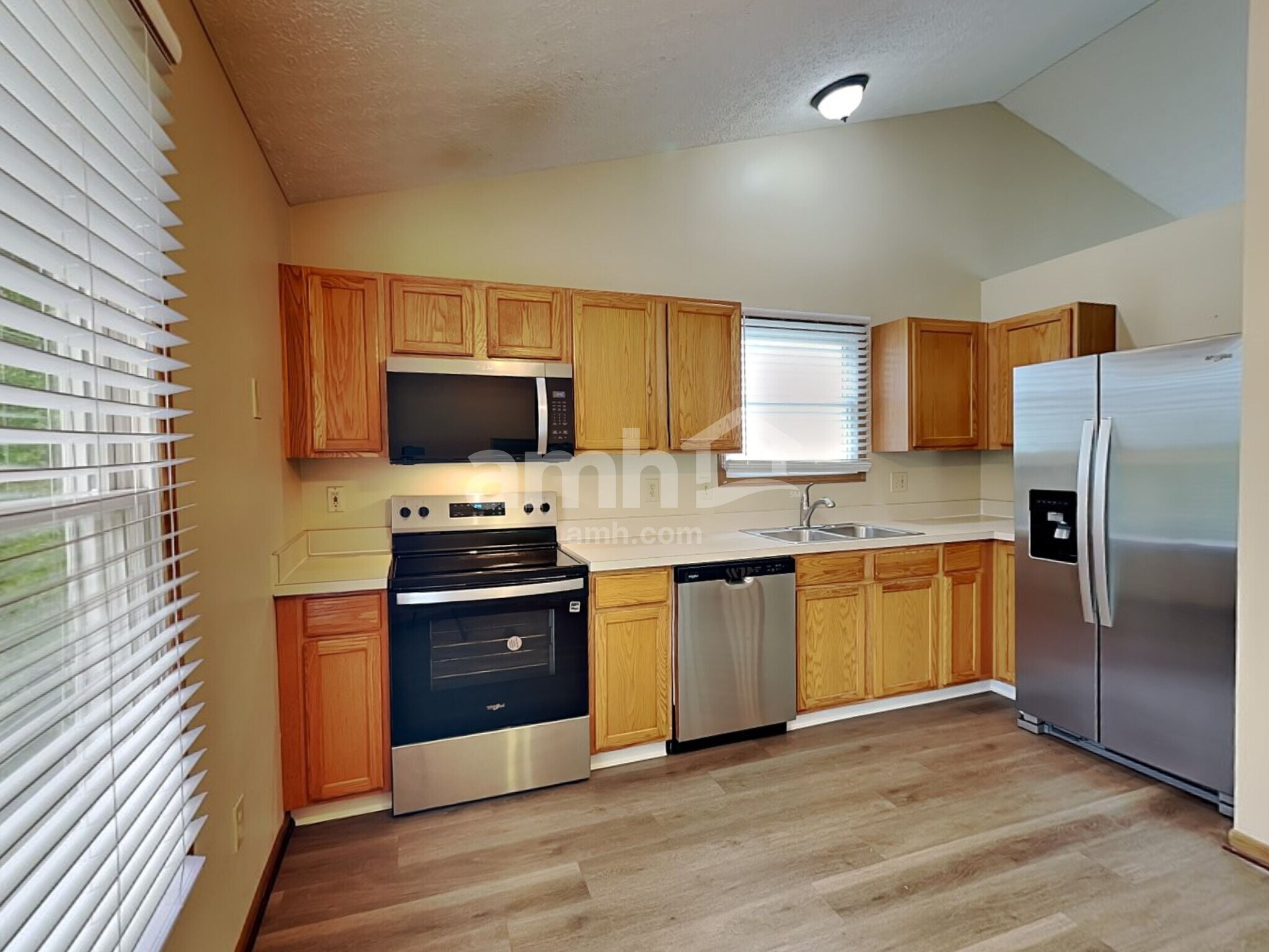 Building Photo - 5712 Danmar Dr