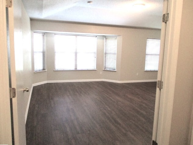 Building Photo - 1472 Redbird Creek Dr