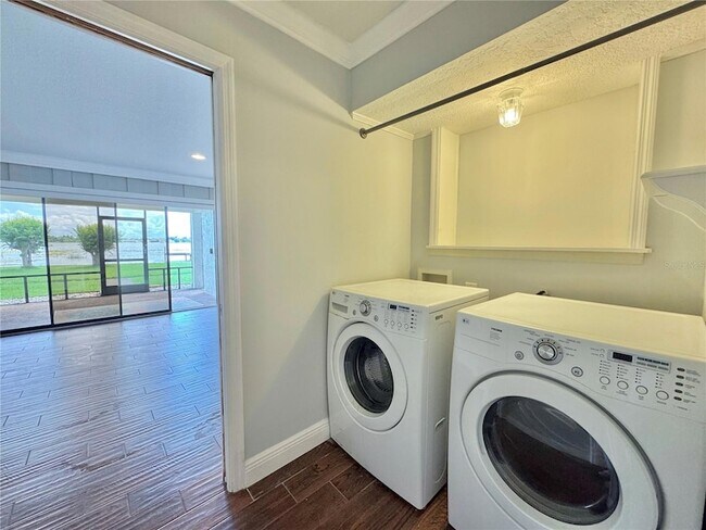 Building Photo - 2410 Hartridge Point Dr W