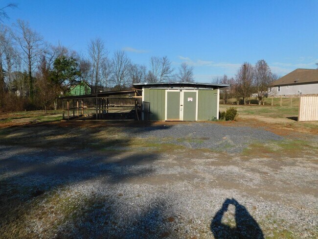 Building Photo - 4391 GA-225