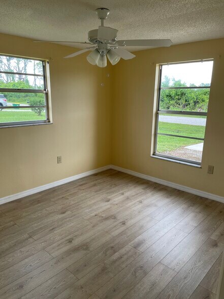 Building Photo - 12337 Buffing Rd