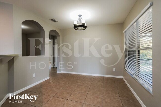 Building Photo - 1029 Butler St E