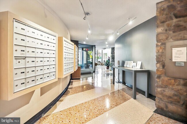 Building Photo - 4242 East-West Highway Unit 420
