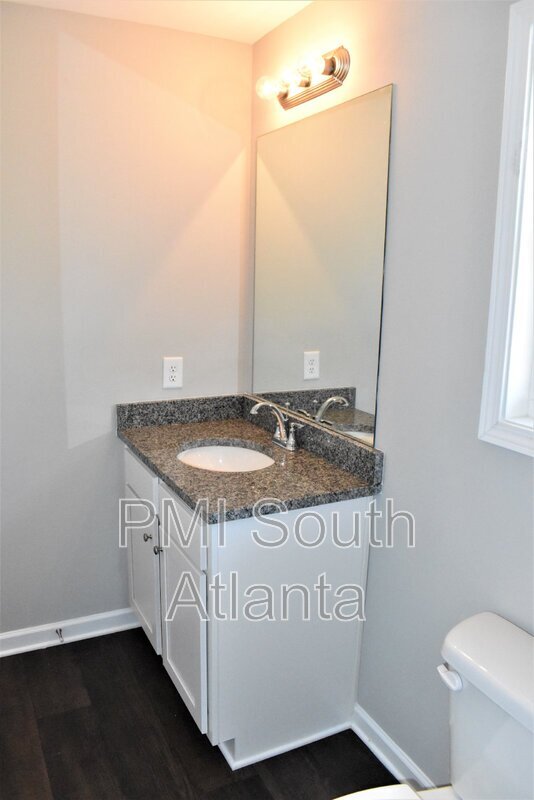 Building Photo - 143 Misty Grove Ln