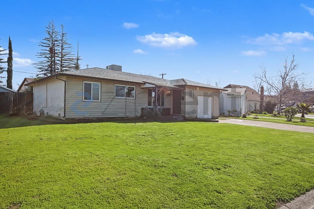 Building Photo - 1644 Bowling Green Dr