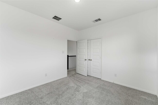 Building Photo - 7215 Mellow Gln Wy