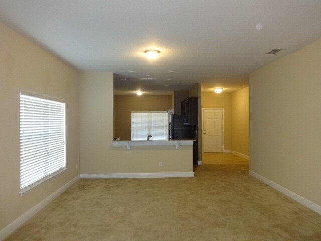 Building Photo - 30113 Saddlebred Ln