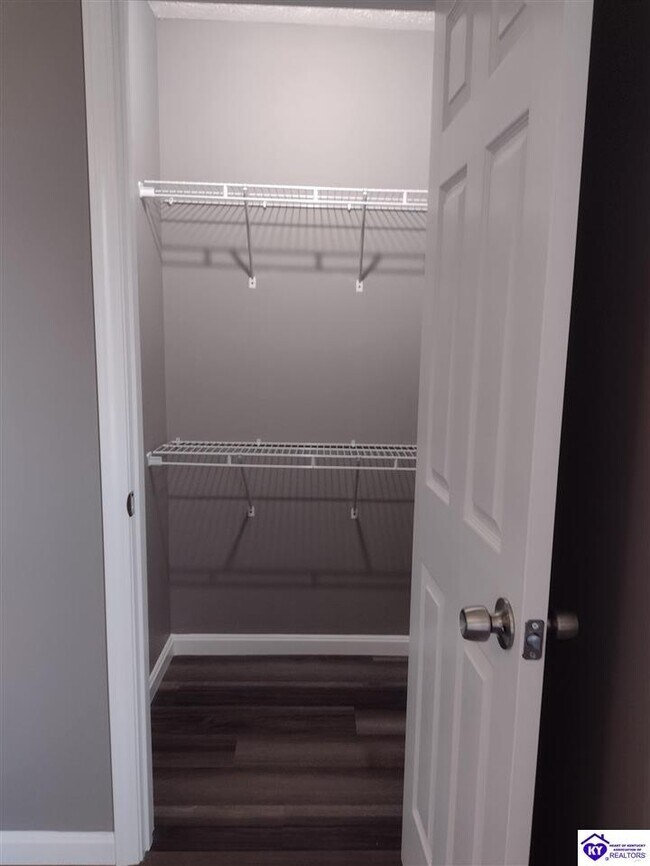 Building Photo - 265 Palmetto Loop