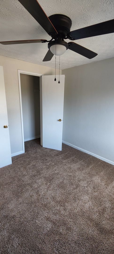 Building Photo - Cozy 2 bed 1 bath  townhouse with attached...