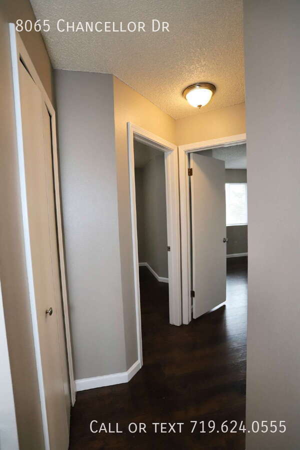 Building Photo - 8065 Chancellor Dr