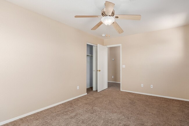 Building Photo - Welcome to Your Dream Home in Laveen Farms!