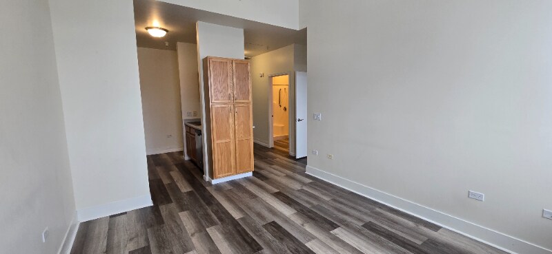 Building Photo - 1800 Jefferson St