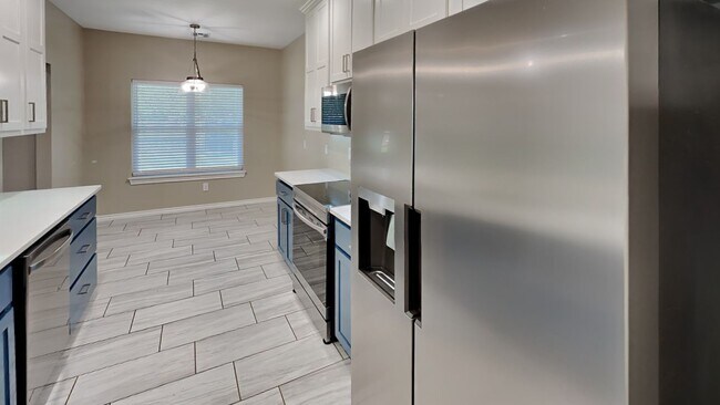 Building Photo - 3 Bedroom Home in Edmond