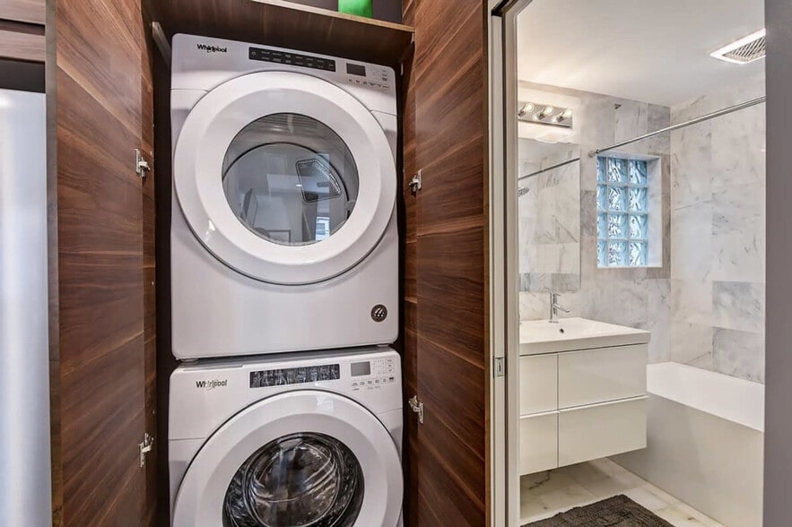 Building Photo - 510 Queens Rd