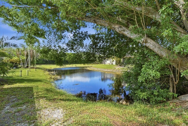 Building Photo - 9364 Ketay Cir