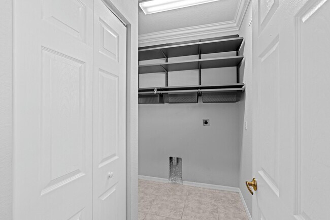Building Photo - 2104 Wingate Bend