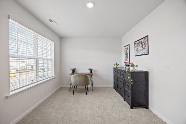 Building Photo - 3624 Turney Dr