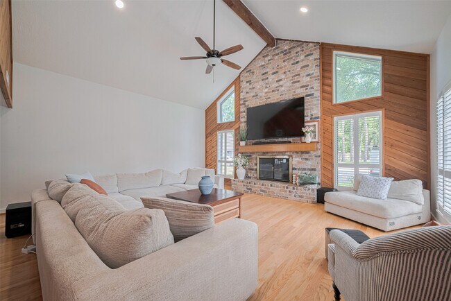 Building Photo - 2831 Thorne Creek Ln