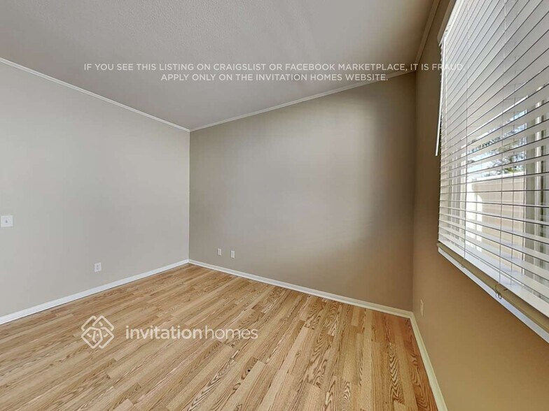 Building Photo - 43561 Tirano Dr