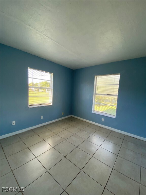 Building Photo - 3323 Canal St