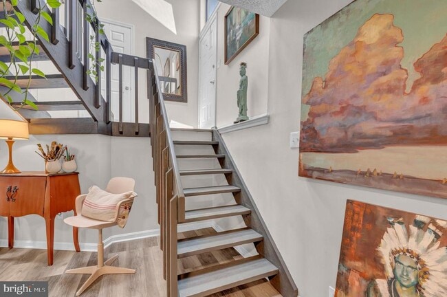 Building Photo - 4013 Carousel Way