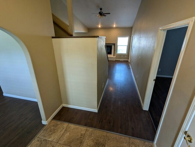Building Photo - 12396 W Driftwood Dr