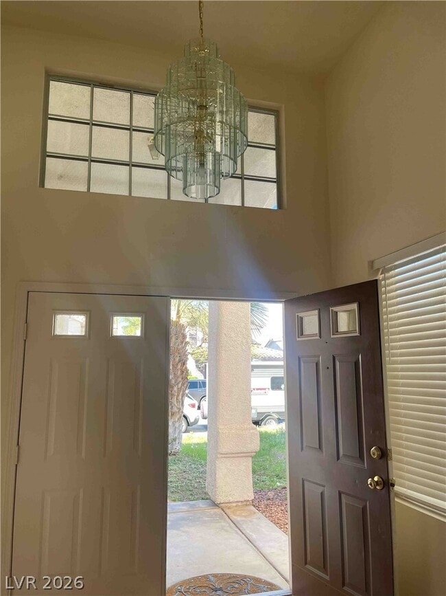 Building Photo - 861 Cavaison Ave