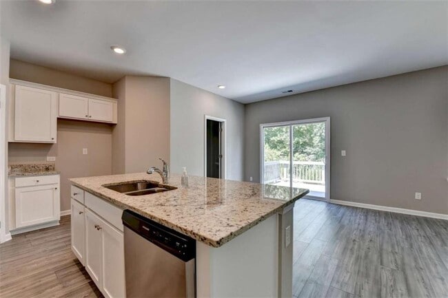 Building Photo - 125 Osprey Overlook Dr