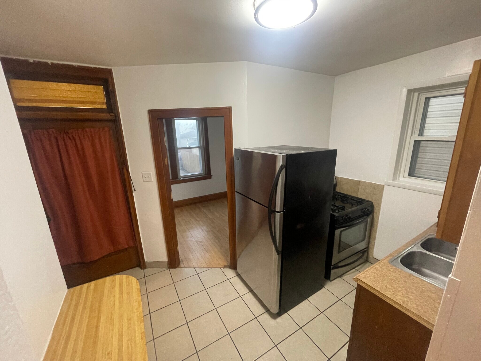 Building Photo - 4829 S Tripp Ave