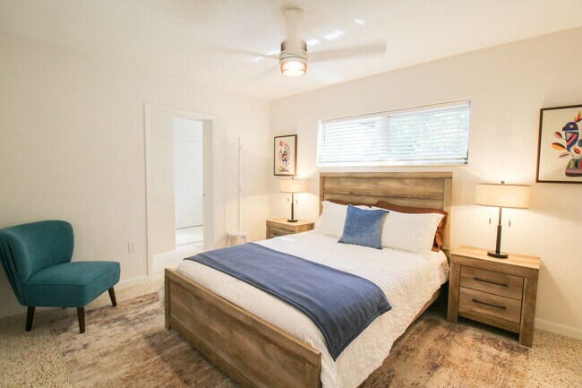 Building Photo - West of Trail Mid-Century Gem with New Designer Kitchen & Oversized Corner Lot