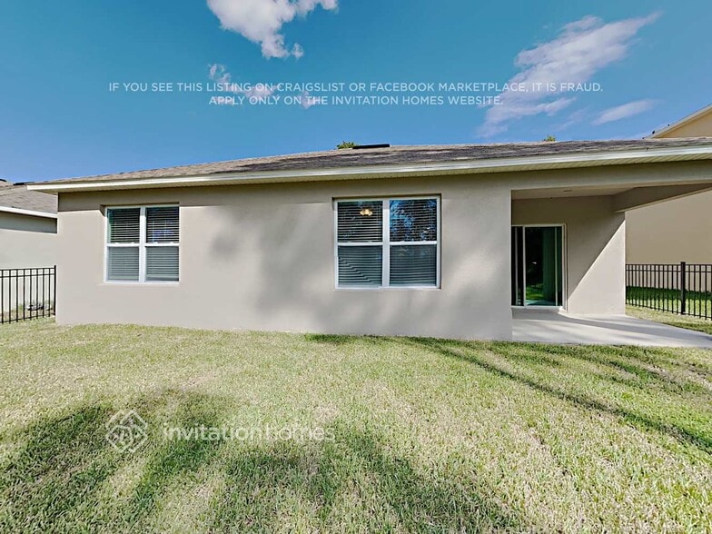Building Photo - 238 Duke Dr