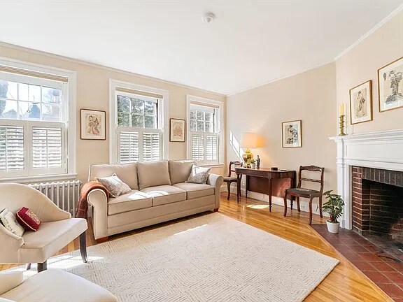 Building Photo - 41 Bowdoin St