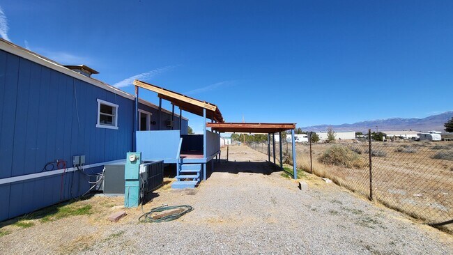 Building Photo - CAL VEGAS RANCHOS - W. Irons