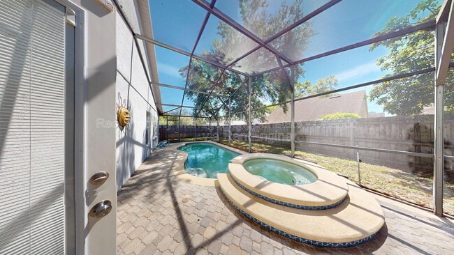 Building Photo - 5662 Rywood Dr