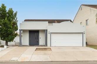 Building Photo - 12 Cimarron Dr