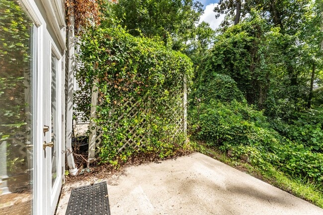 Building Photo - 831 NW 42nd Terrace