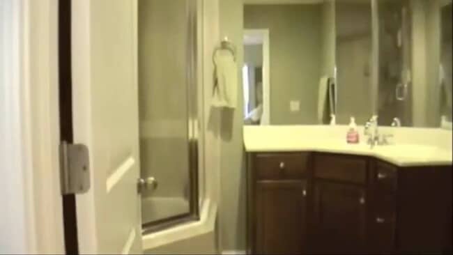 Building Photo - TOWNHOUSE FOR RENT!