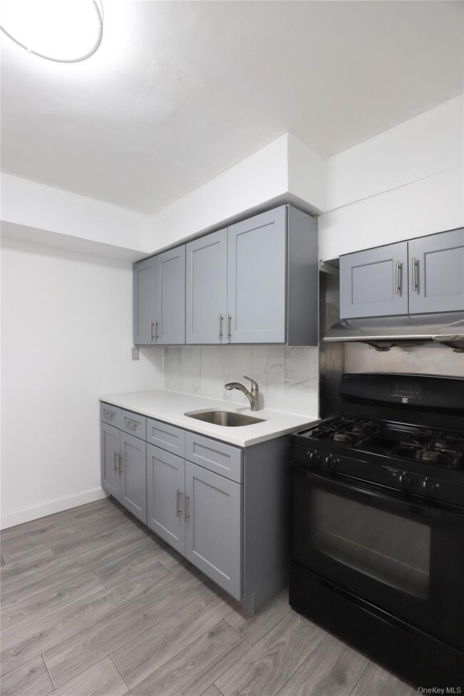 Building Photo - 2166 Brown St