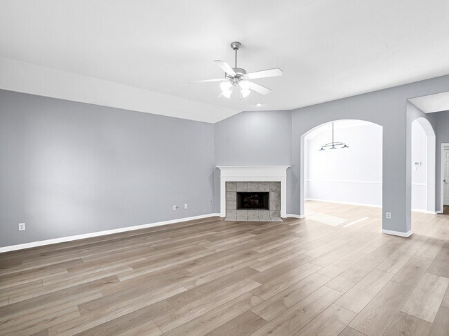 Building Photo - 24526 Blane Dr