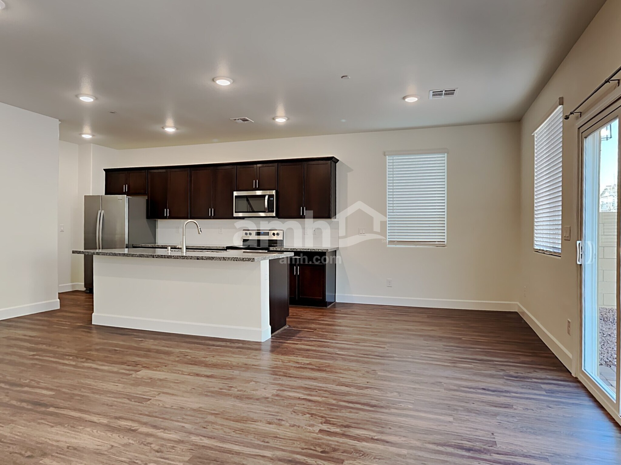 Building Photo - 85 Foxridge Swings Ln